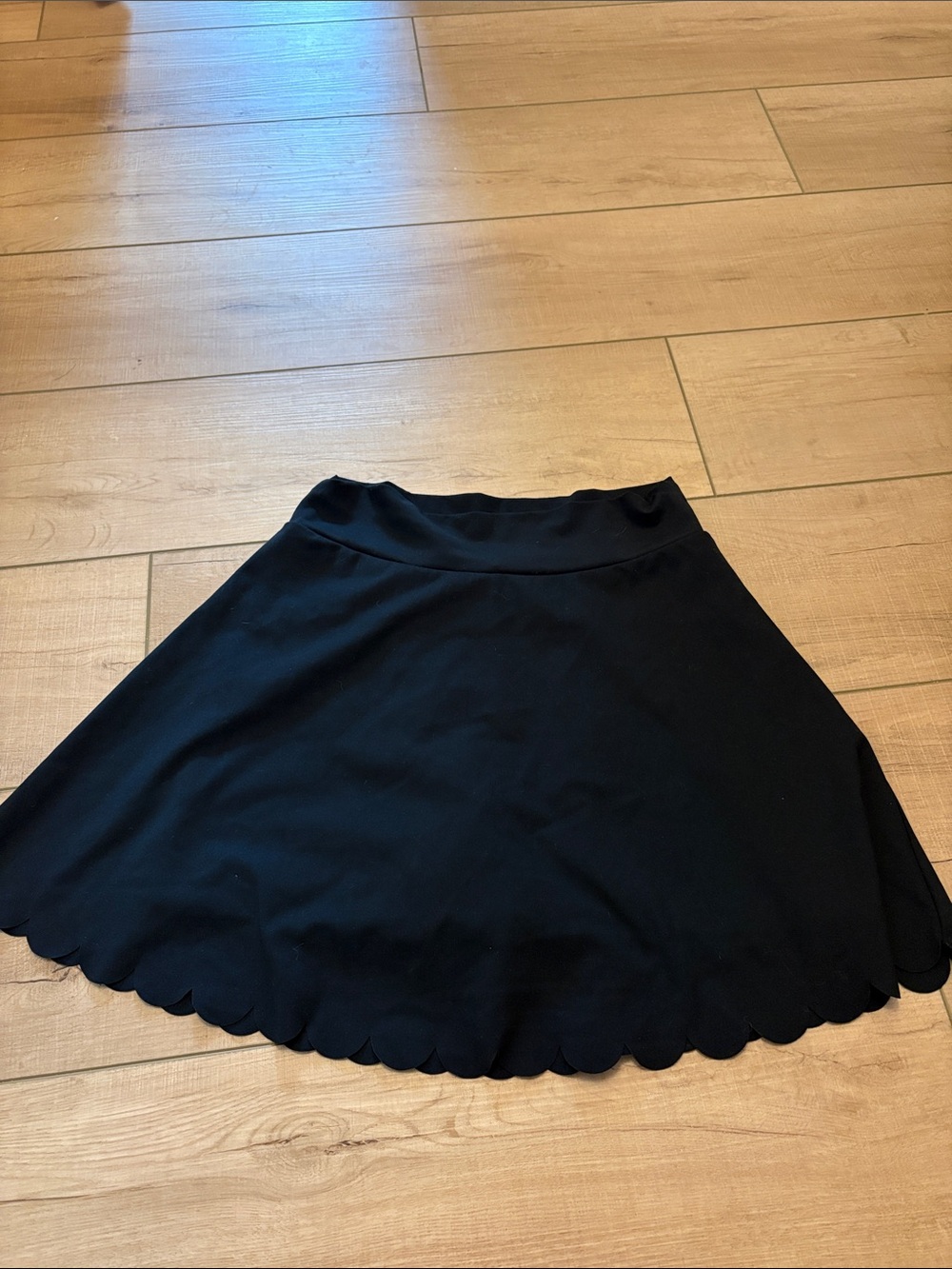 Black Scallop Hem A-Line Skort - Women